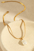 Carmen necklace (water resistant + tarnish free)